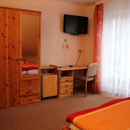 Gasthuis Waldschloss 3*
